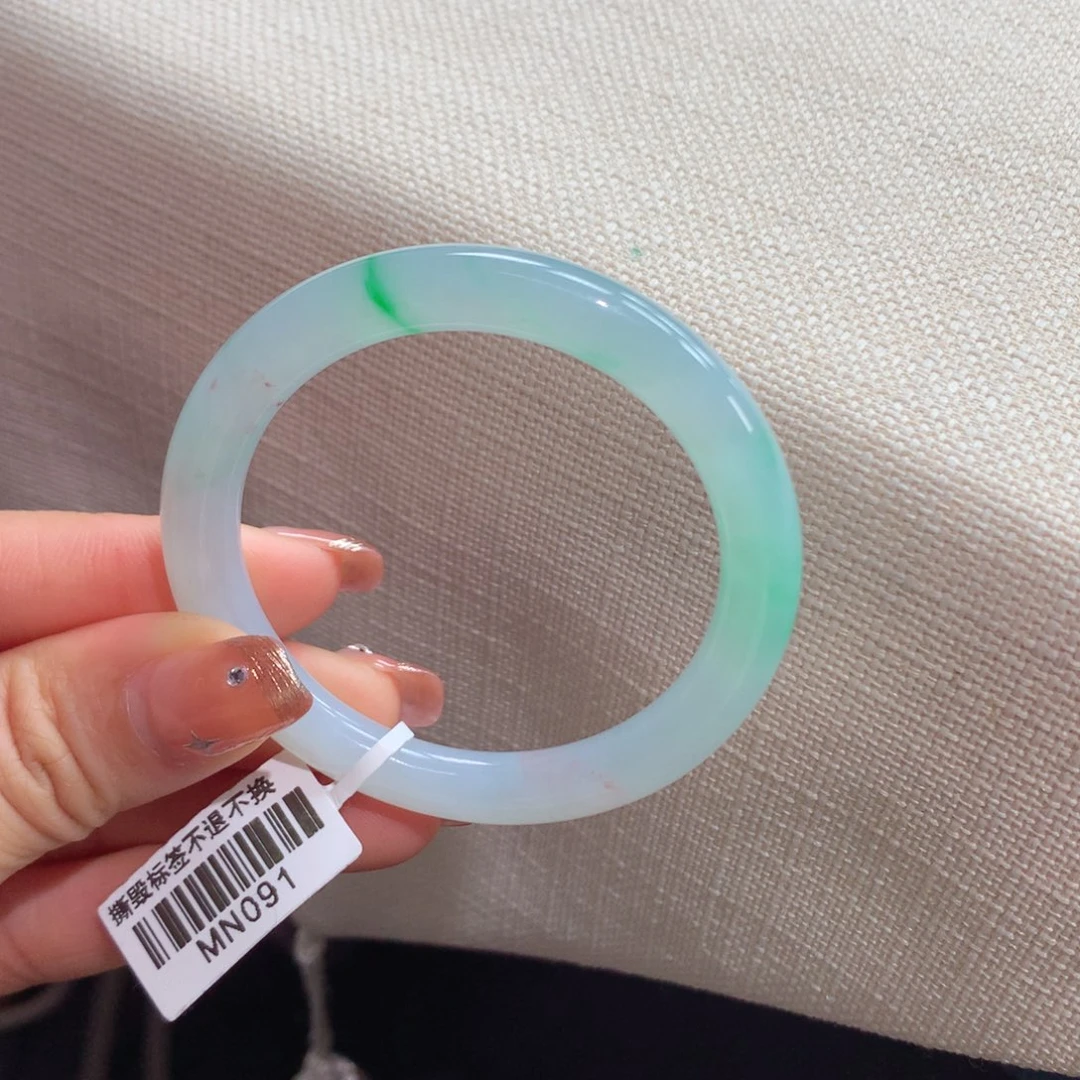 翡翠手镯未镶嵌32号