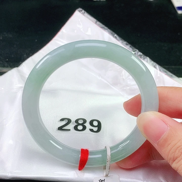 未镶嵌手镯翡翠翡翠手镯