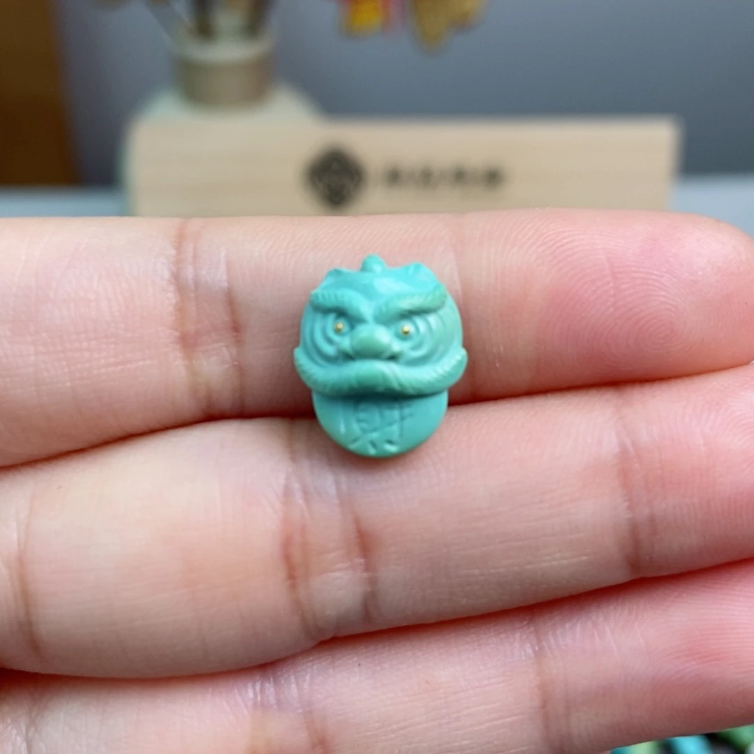 绿松石雕刻未镶嵌