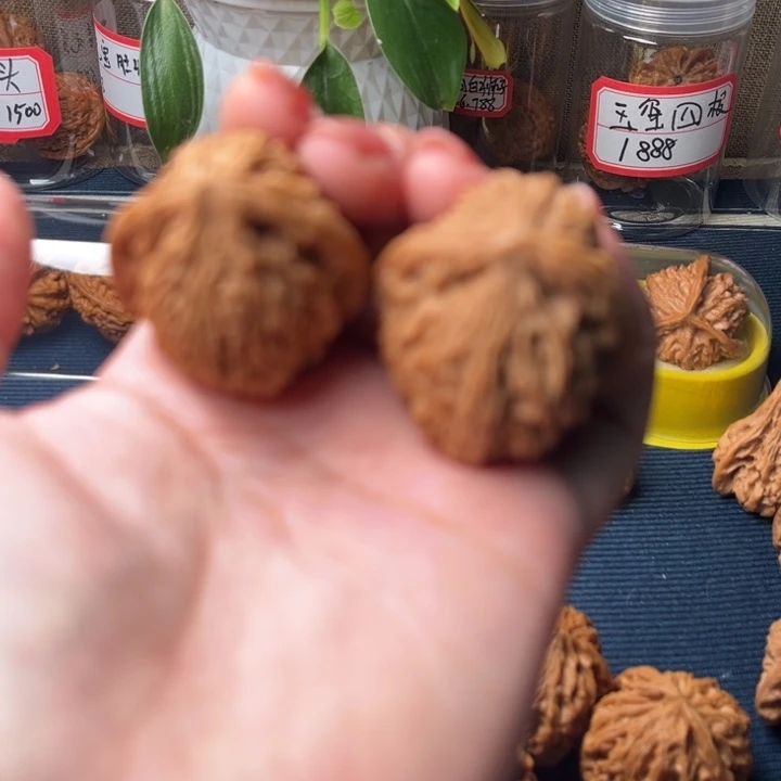 吊坠文玩核桃南疆石11111