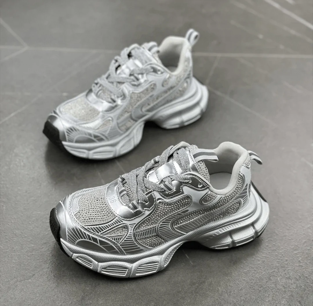 厚底水钻百搭银色吸膜底休闲老爹鞋2026