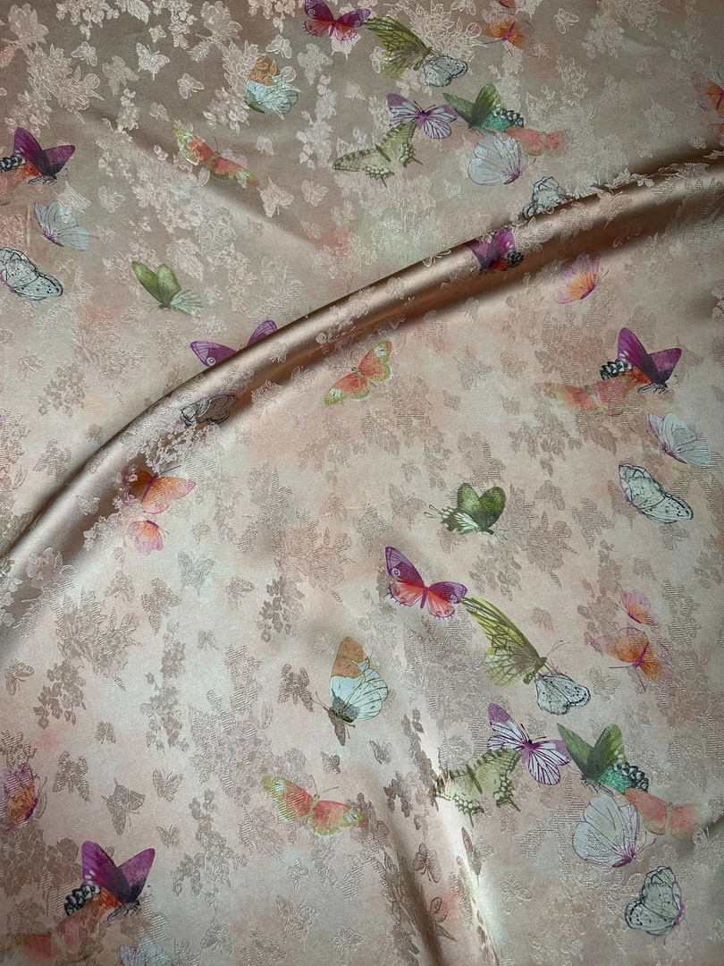 【粉蝴蝶】高档新中式香云纱 花萝提花布头（开裁不退换）