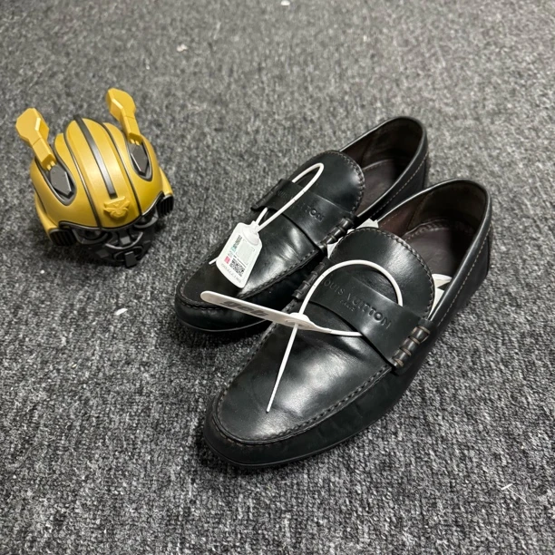 95新 LouisVuitton/路易威登 /40.5码/黑色驾车豆豆鞋/公价4500/