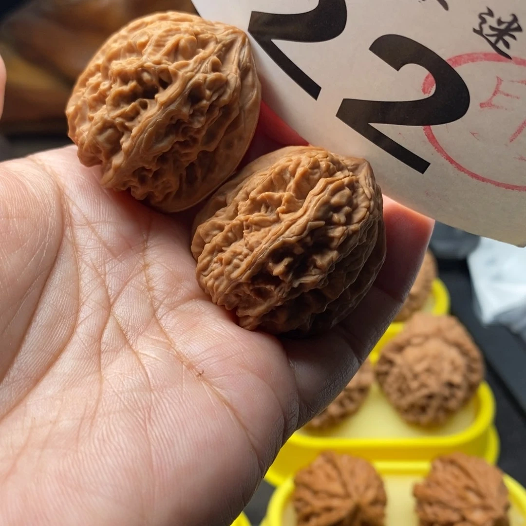 文玩核桃吊坠35野生无名
