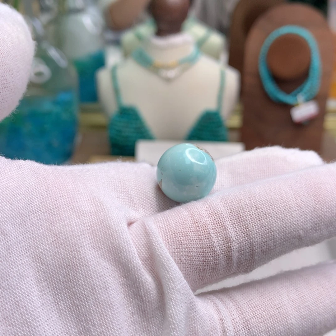 绿松石未镶嵌饰品