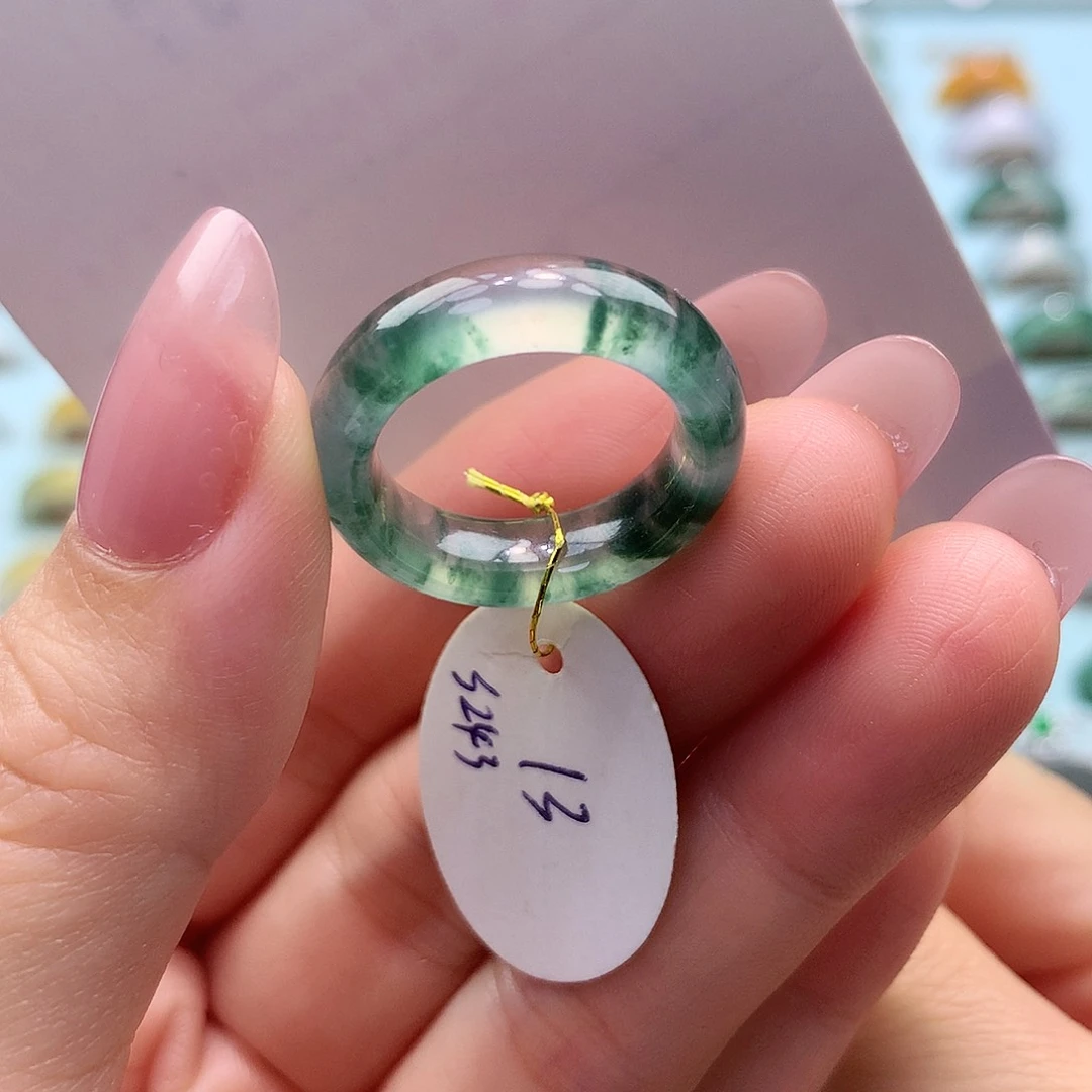 未镶嵌戒指翡翠13圈