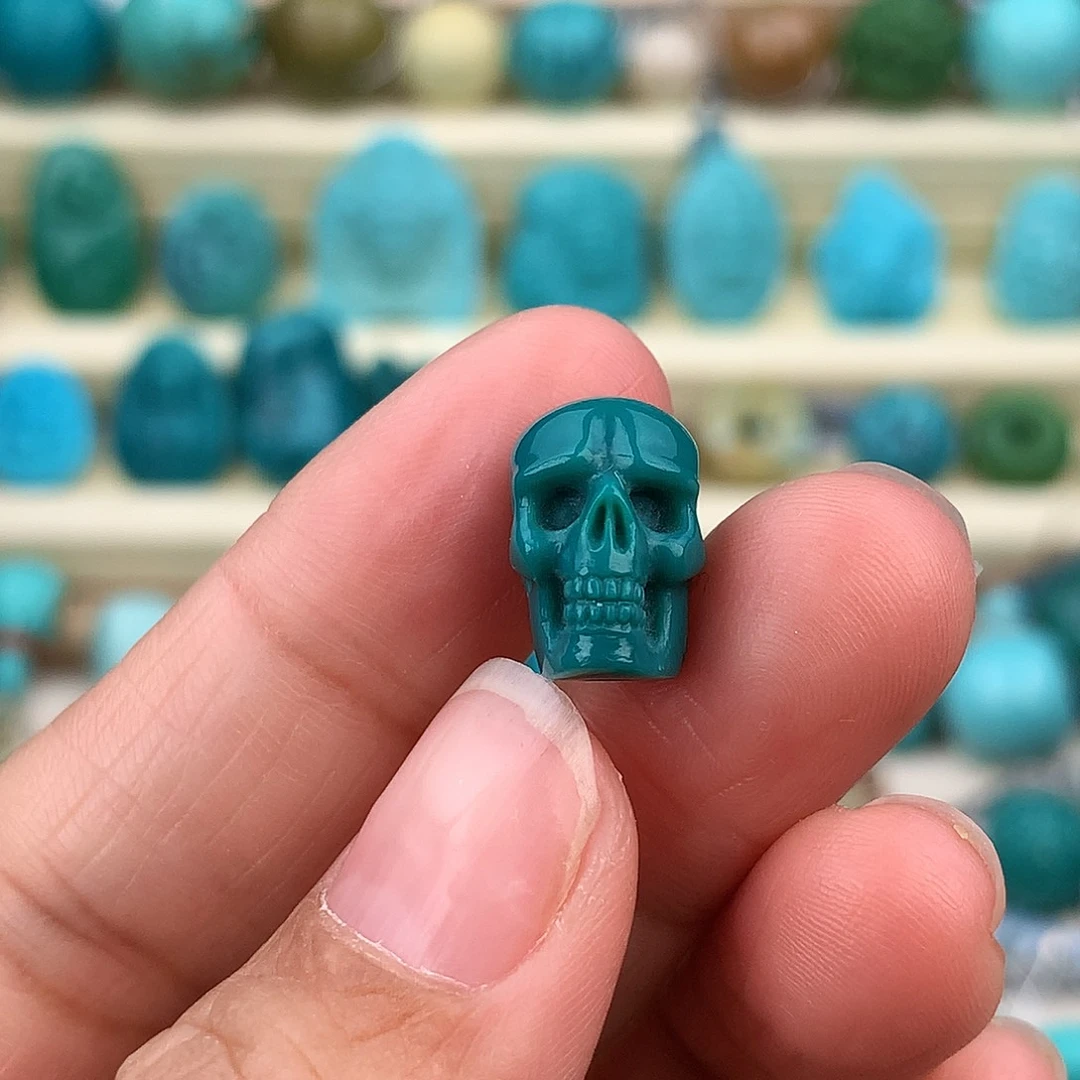 绿松石未镶嵌珠宝奇石