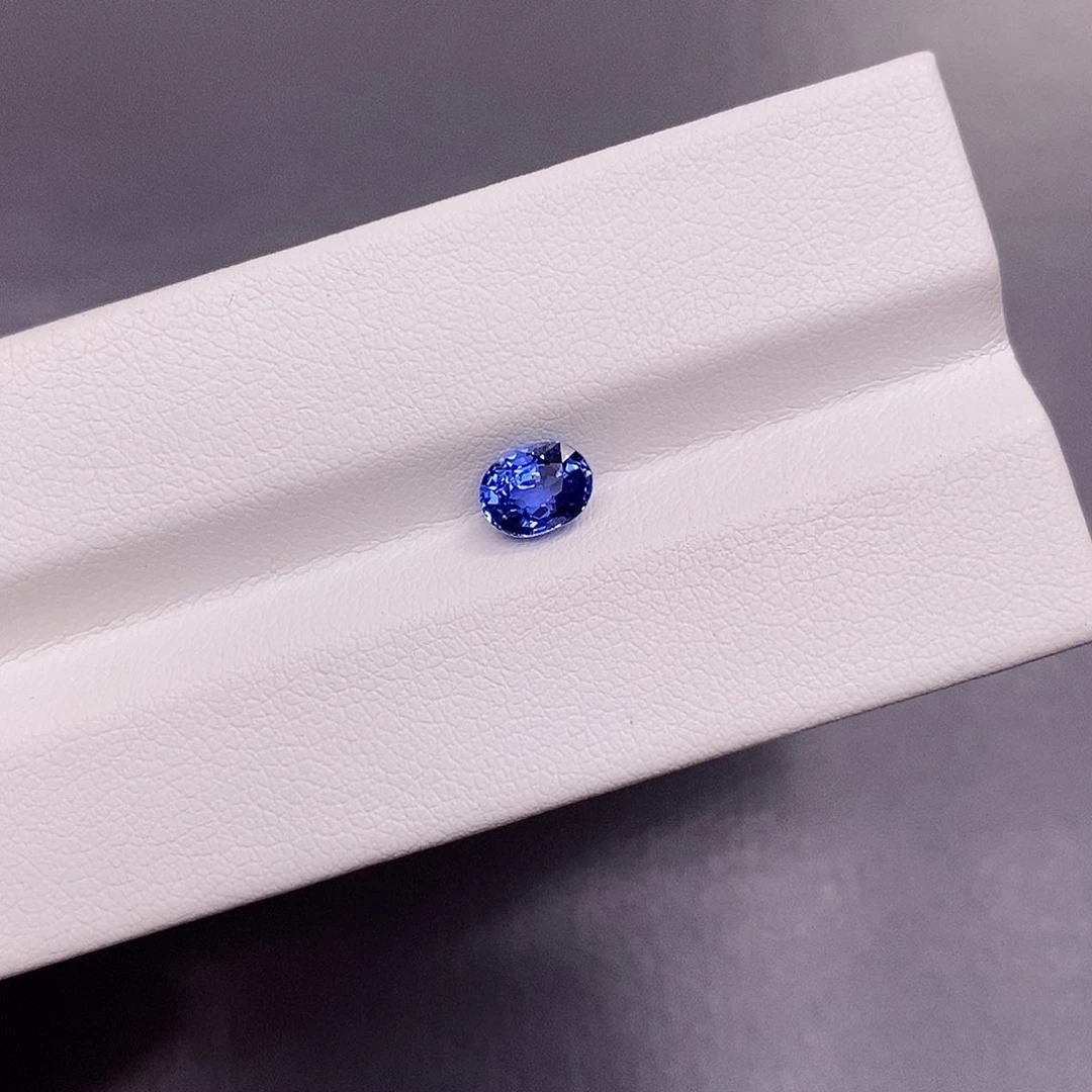 裸石蓝宝石0.88克拉