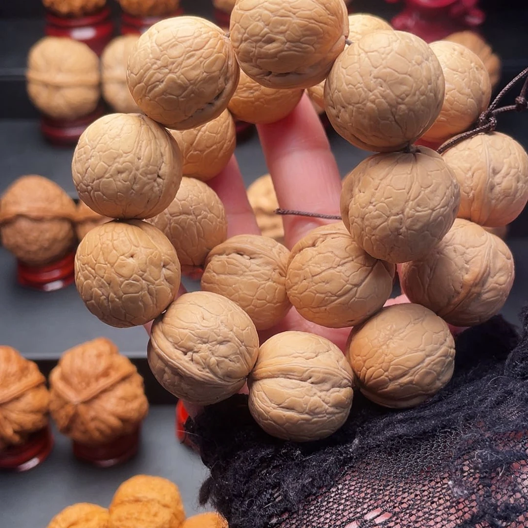 文玩核桃吊坠豆豆……