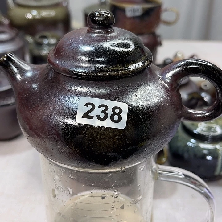 茶壶紫砂238¥¥¥¥¥¥¥¥