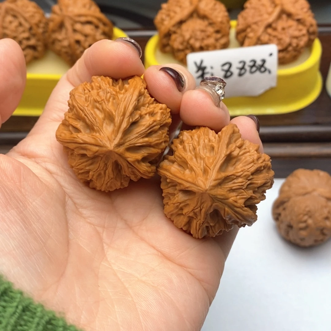 1***5把件文玩核桃320号文山三