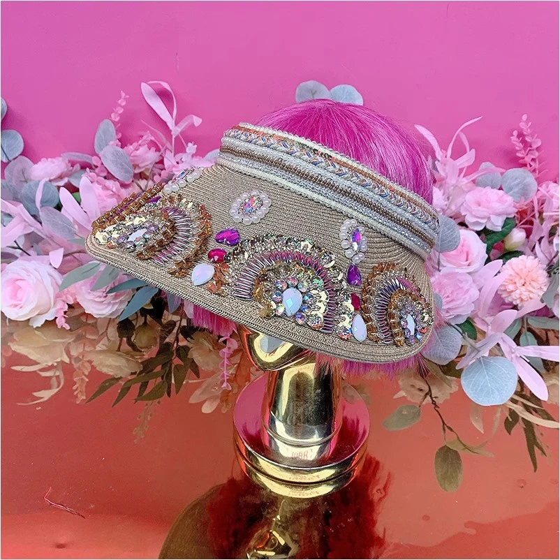 X22291欧美设计师2025夏季新款重工钉钻刺绣立体小花草编空顶帽子
