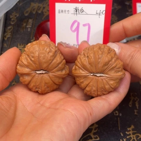 吊坠文玩核桃文玩的好