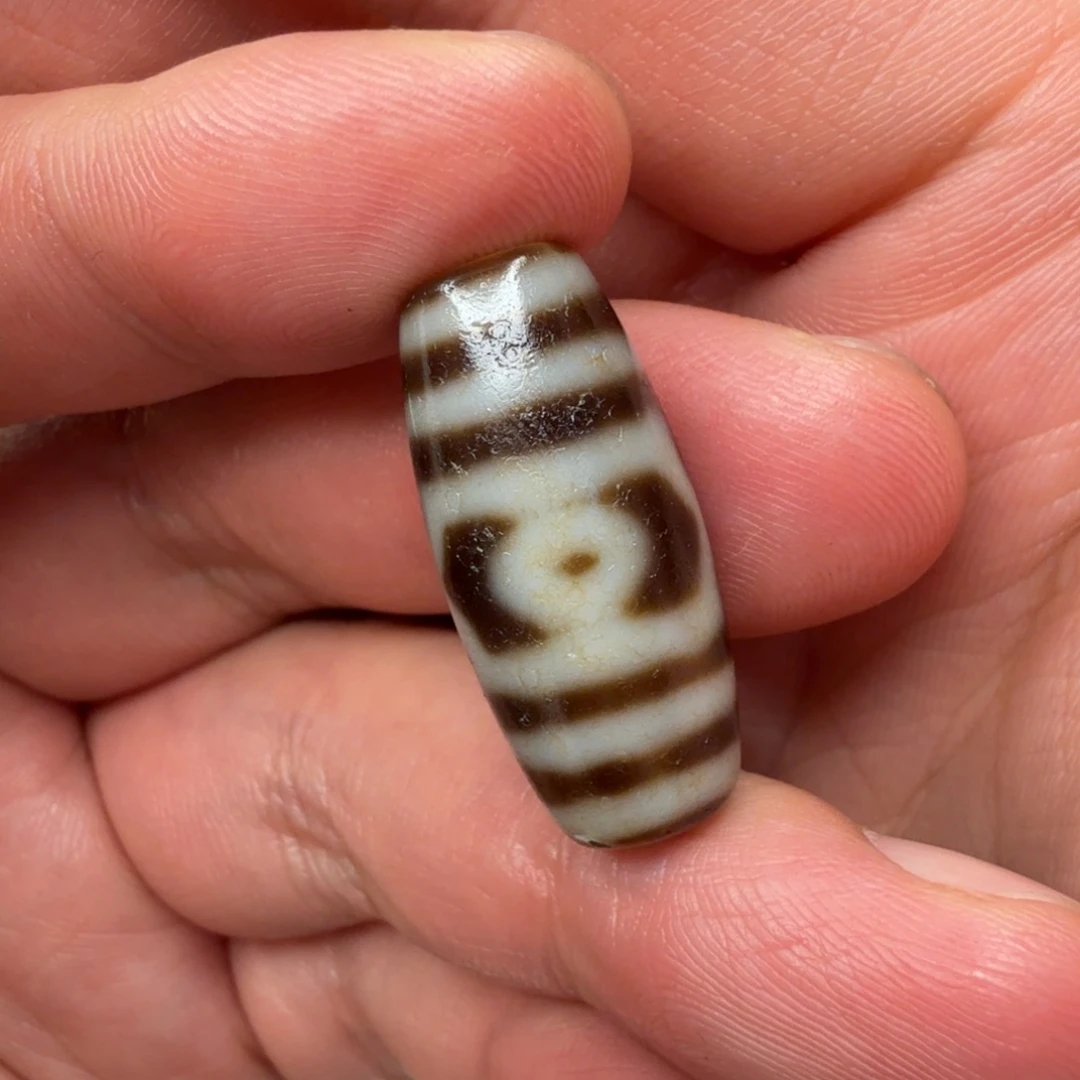 坤***：玛瑙/玉髓颈饰未镶嵌