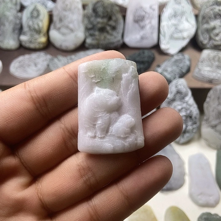 定制翡翠未镶嵌翡翠