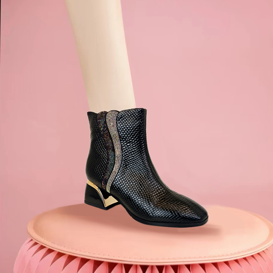 防滑防摔倒去污保暖绒毛防滑防摔倒去污保暖绒毛隔冷短靴hy9926