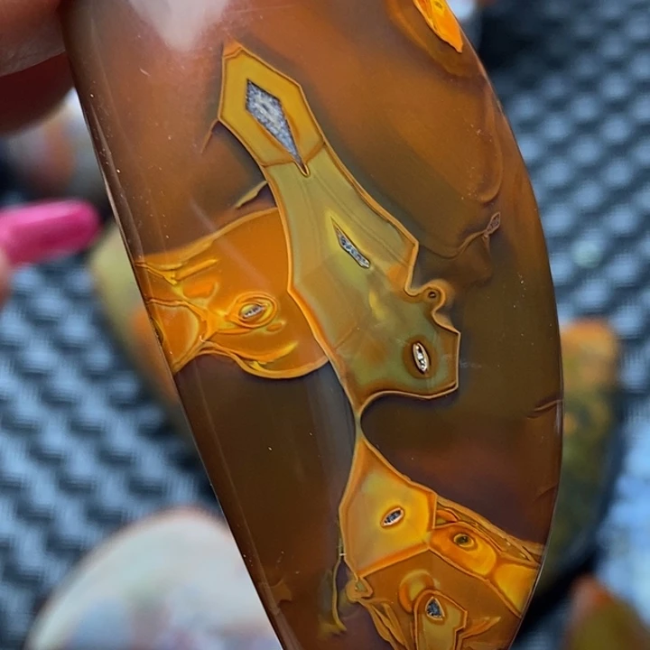 玛瑙/玉髓颈饰未镶嵌