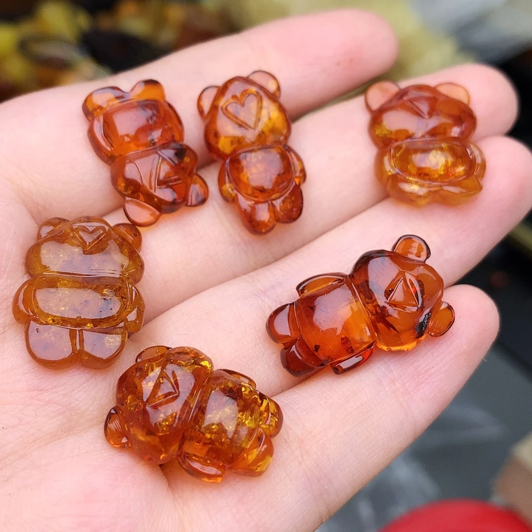 未镶嵌琥珀珠宝奇石