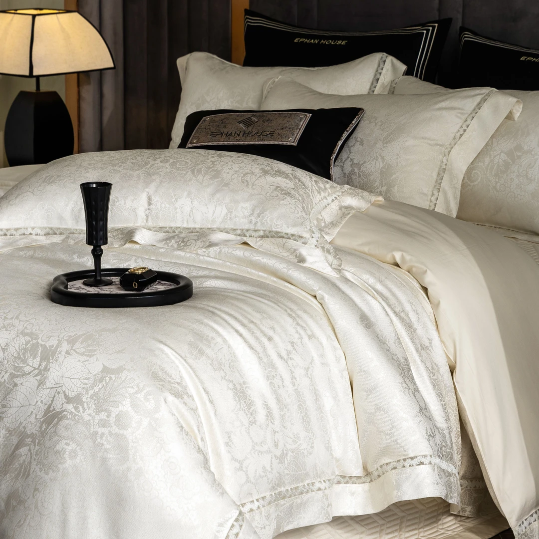 2025新款100S澳棉纯棉四件套意大利高奢色织提花床盖高档镂空被套