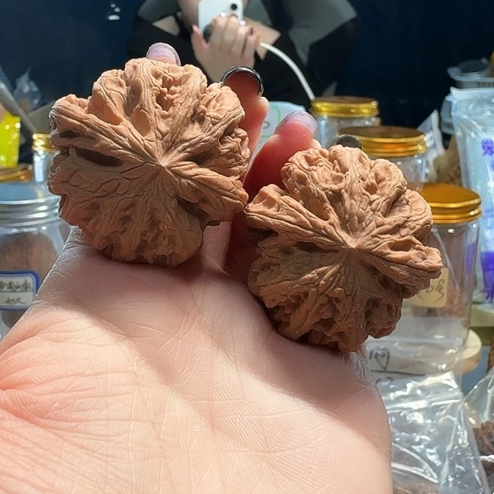 吊坠桃核小球筋40尺