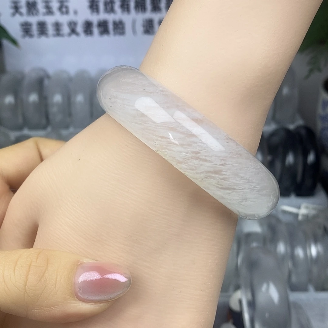 石英质玉未镶嵌手镯59牦牛雪