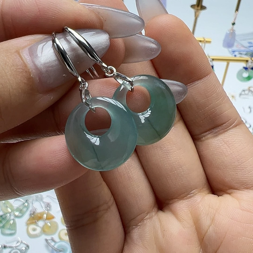 李***～翡翠银S925镶嵌耳饰10级灯牌礼物