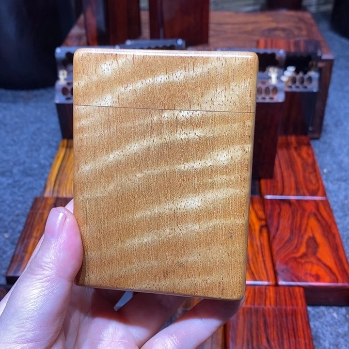 用***刚金丝楠金丝楠粗烟盒