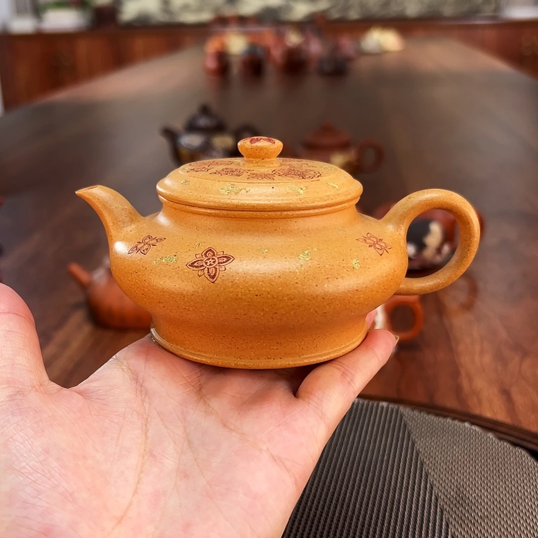 紫砂茶壶黄金段虚扁绣球花