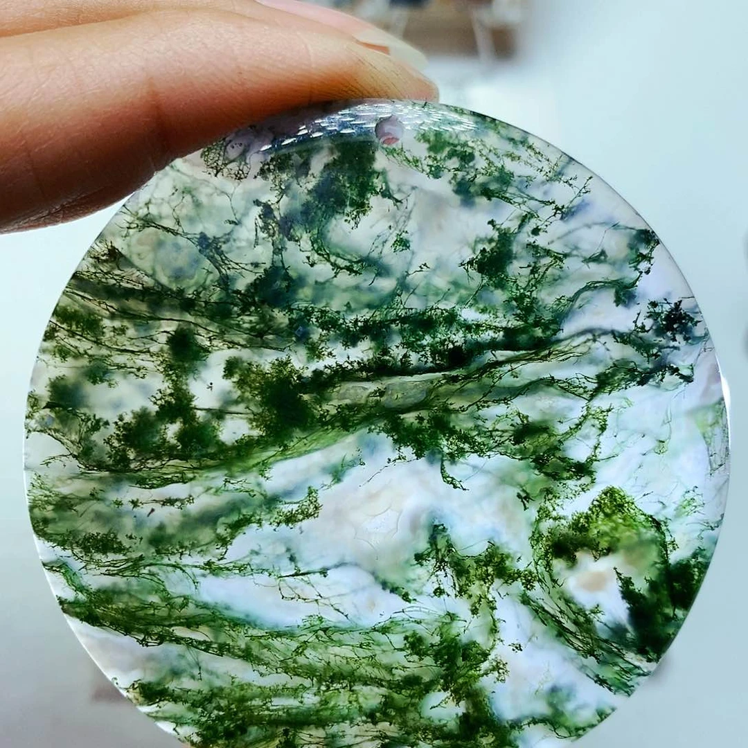 玛瑙/玉髓颈饰未镶嵌雅**饰