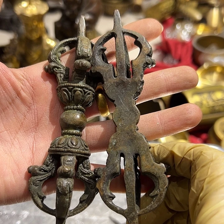 微瑕疵黄铜摆件工艺品