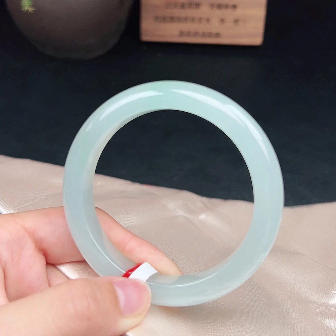 翡翠未镶嵌手镯b0601-1