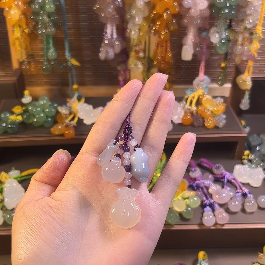 一***长玛瑙/玉髓未镶嵌车挂福利款手机链