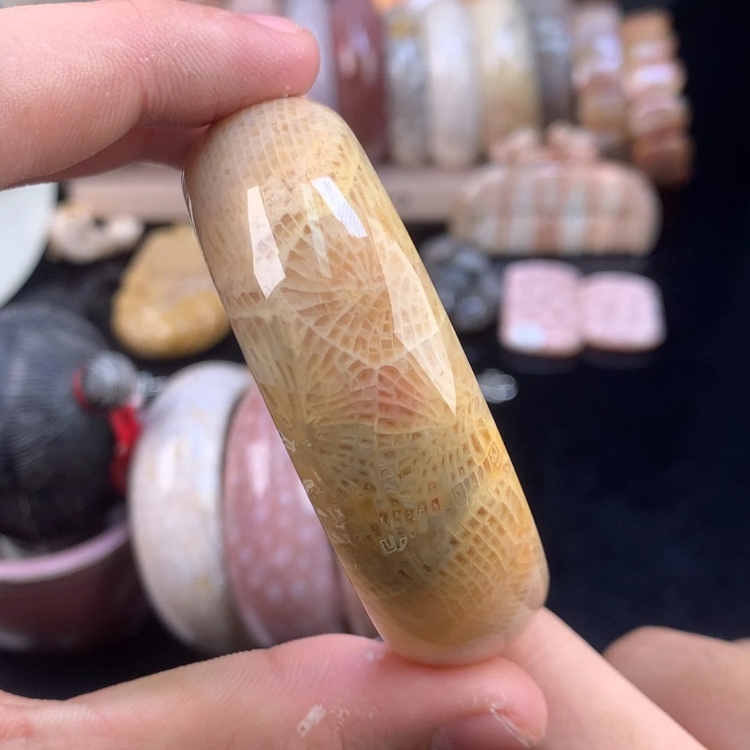 【闪购商品】硅化珊瑚（珊瑚玉）未镶嵌颈饰42号53.3圈