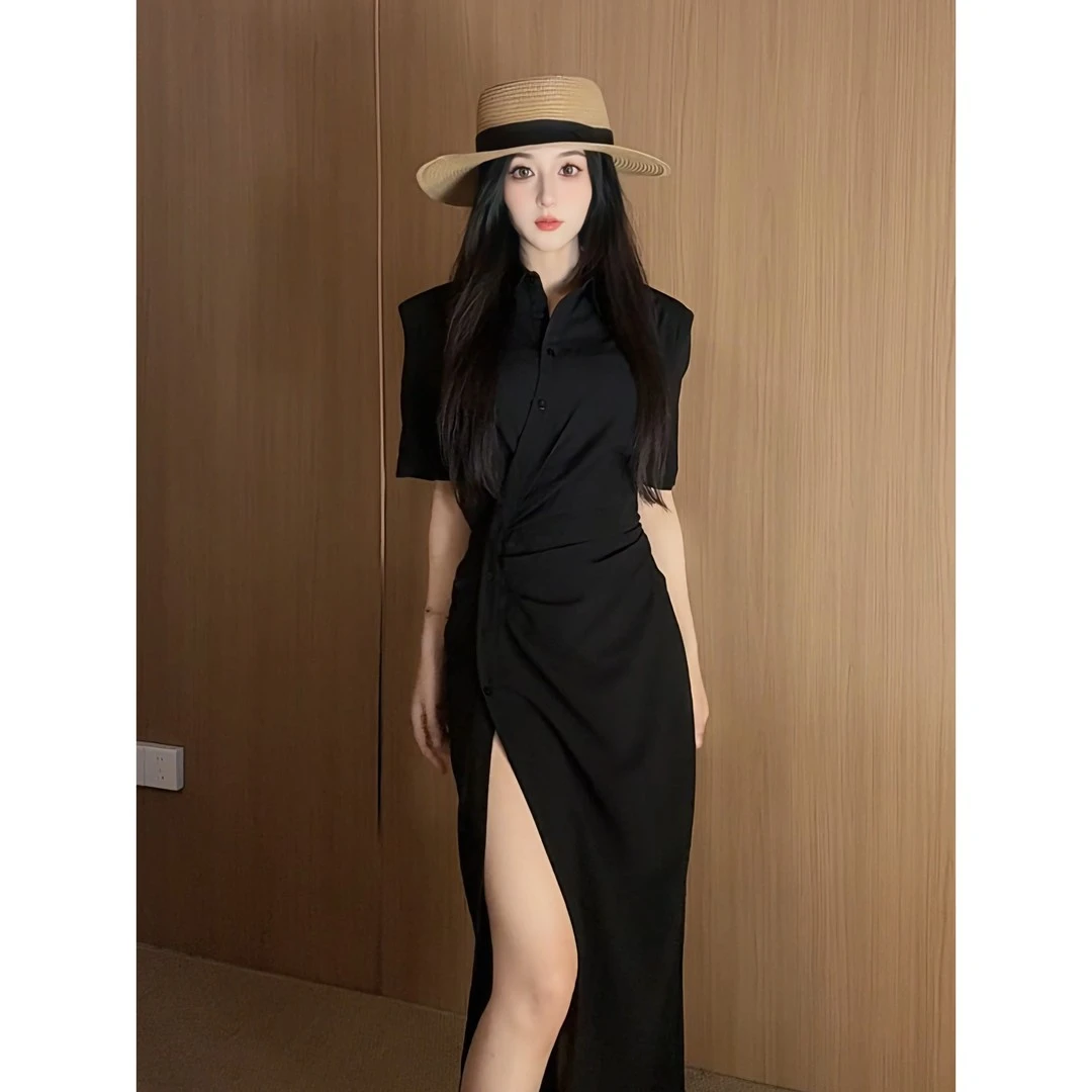 M217 法式轻奢褶皱连衣裙女夏季新款收腰显瘦短袖开叉不规则长裙