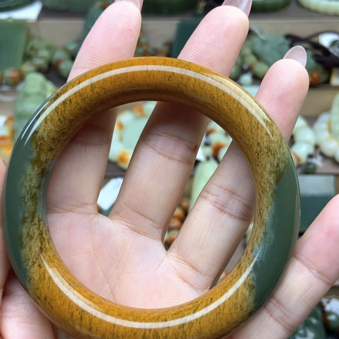 手串未镶嵌透闪石质玉