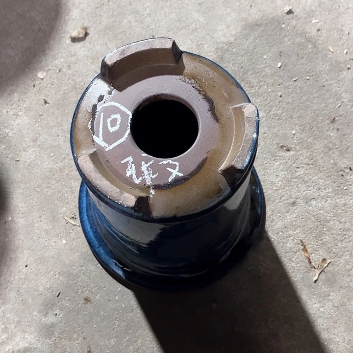 紫砂花盆道*宜兴紫砂花盆口20高22瑕疵10号