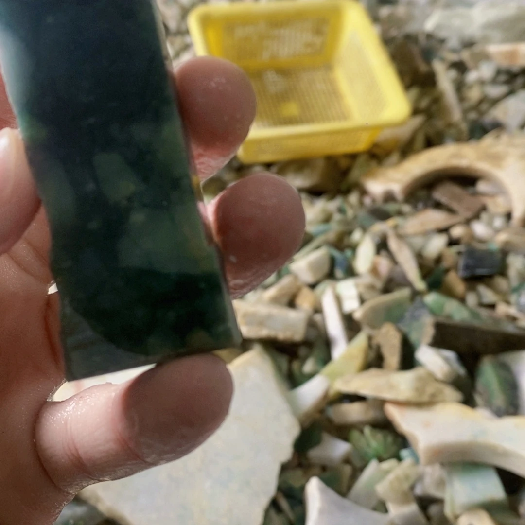 翡翠未镶嵌颈饰天然翡翠