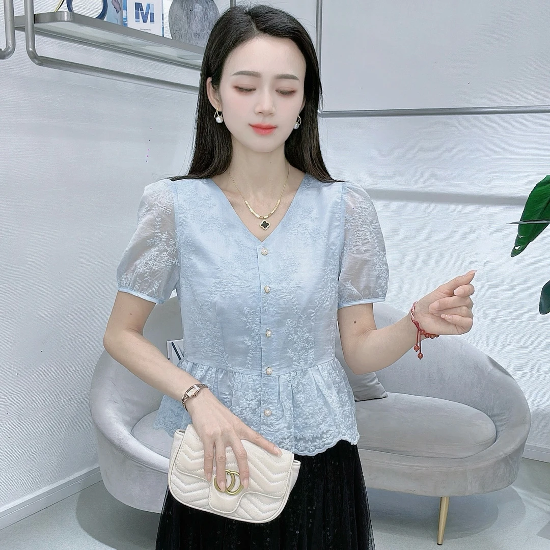 A8305法式V领短袖衬衫女夏季新款时尚百搭气质显瘦提花小衫上衣