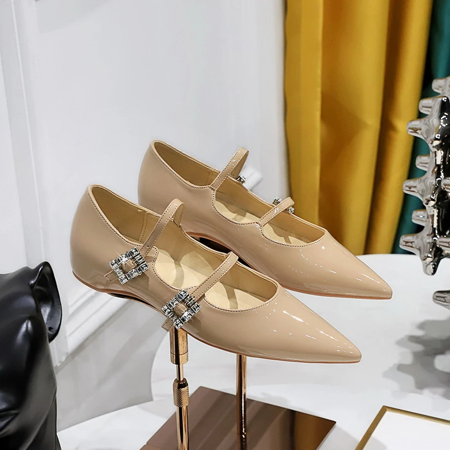 533-3韩版尖头低跟女鞋水钻一字带内增高坡跟浅口时尚漆皮单鞋女