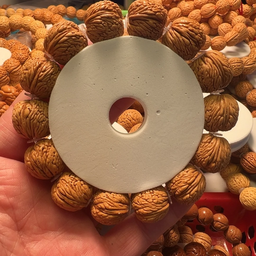 桃核手串龙鳞凤尾18