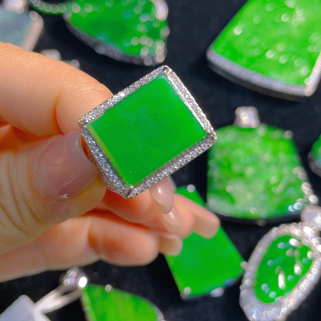 翡翠戒指银S925镶嵌天然
