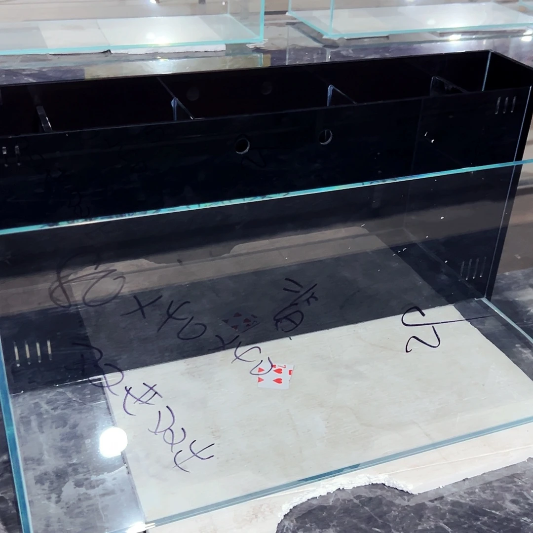 回***细玻璃80.40.40背双进双处双鱼，玻璃推拉全套