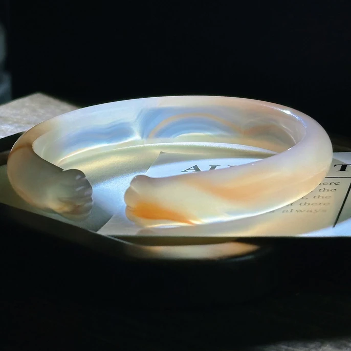 香槟金冰冰透透缠丝猫猫手镯