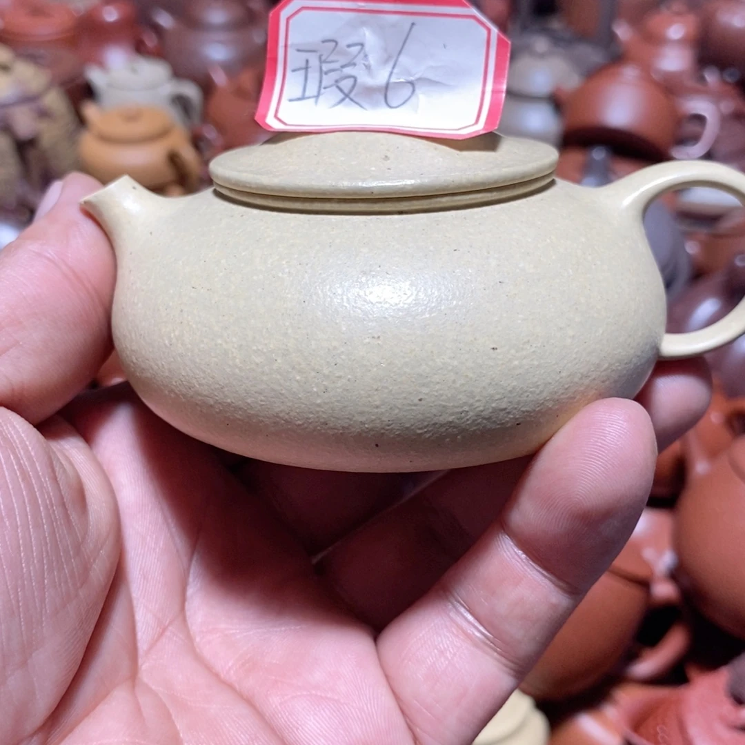 紫砂茶壶欢迎各位光临惠顾