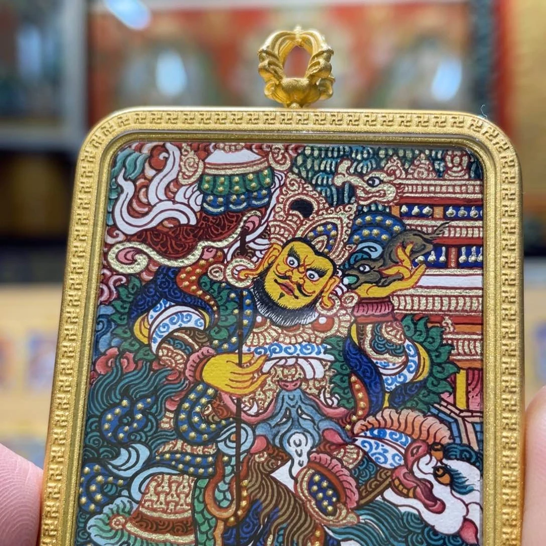 吊坠热贡纯手绘唐卡财宝天王