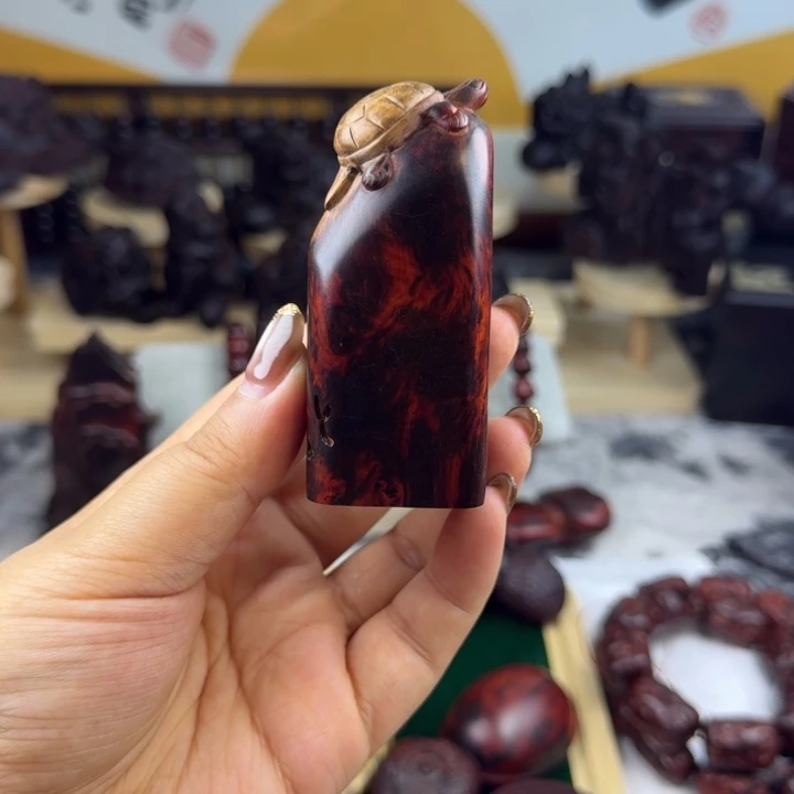 洛***灵檀香紫檀（小叶紫檀）印度小叶紫檀野生老料印章