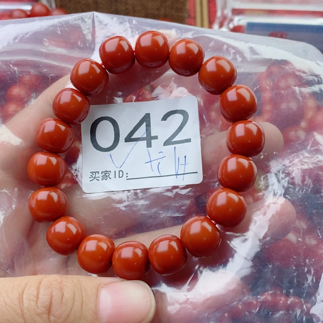四***盗南红玛瑙未镶嵌手链