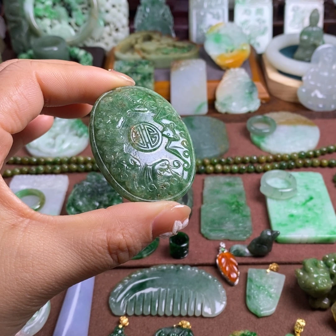浅***朋翡翠未镶嵌挂件111111111111111