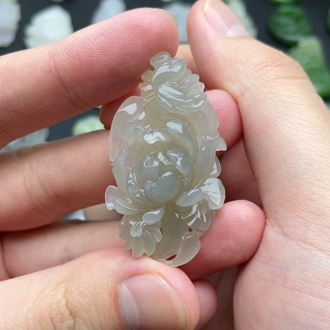 【闪购商品】颈饰未镶嵌和田玉