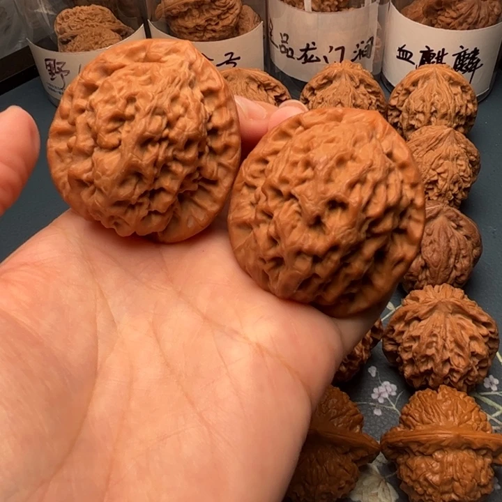吊坠文玩核桃44金公子